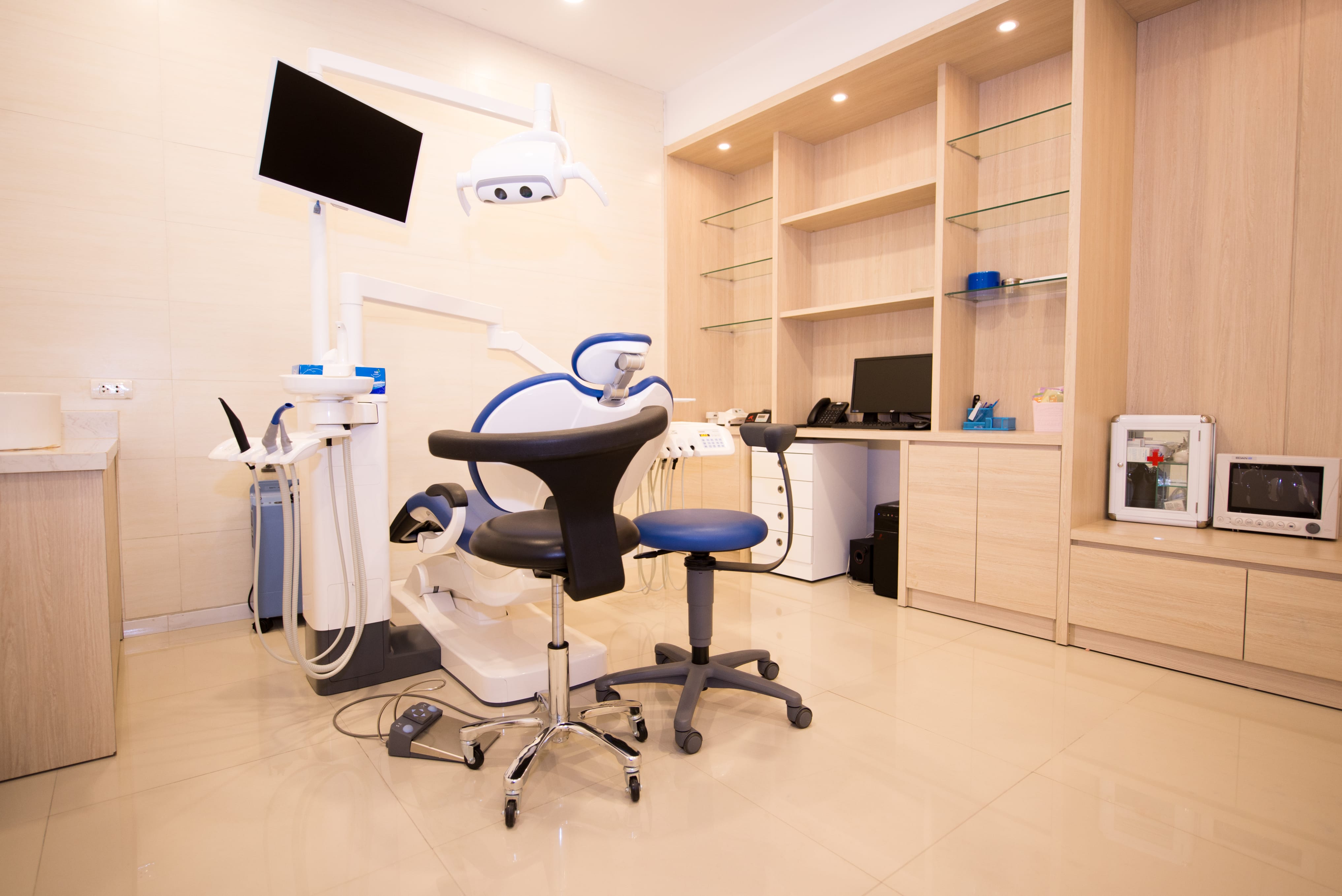 NAVII DENTAL CARE NHA KHOA TAI HA NOI